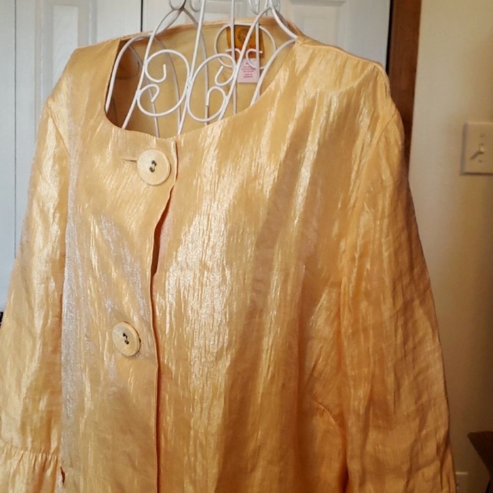 Yellow Jacket